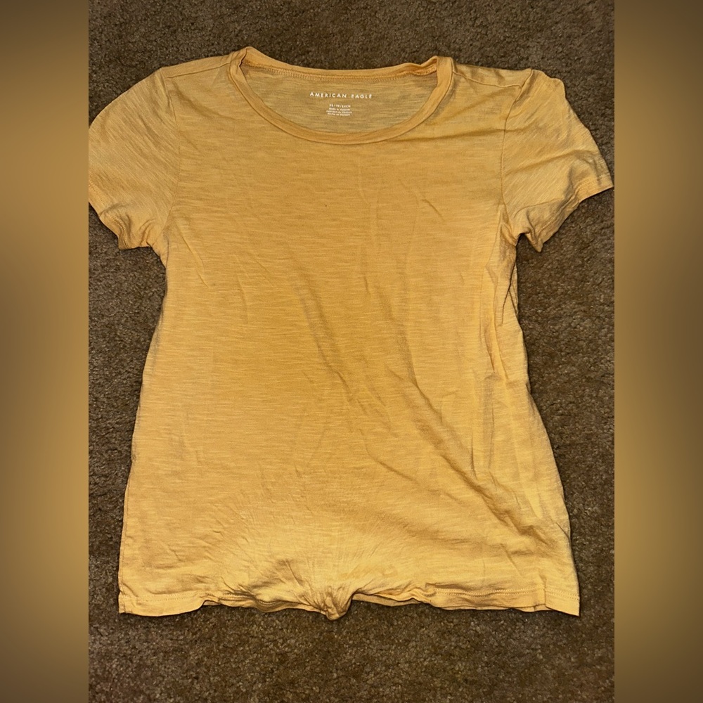 American eagle Tee shirt